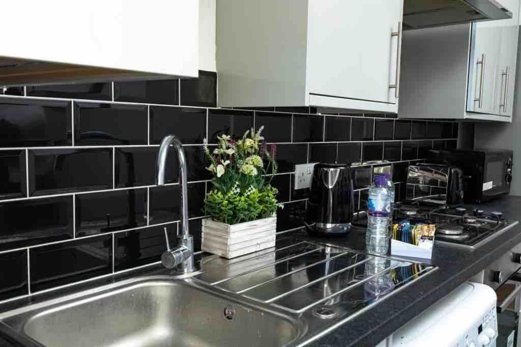 Spacious City Centre 2 Bedroom Apartment - Lt Apartment Leicester Extérieur photo